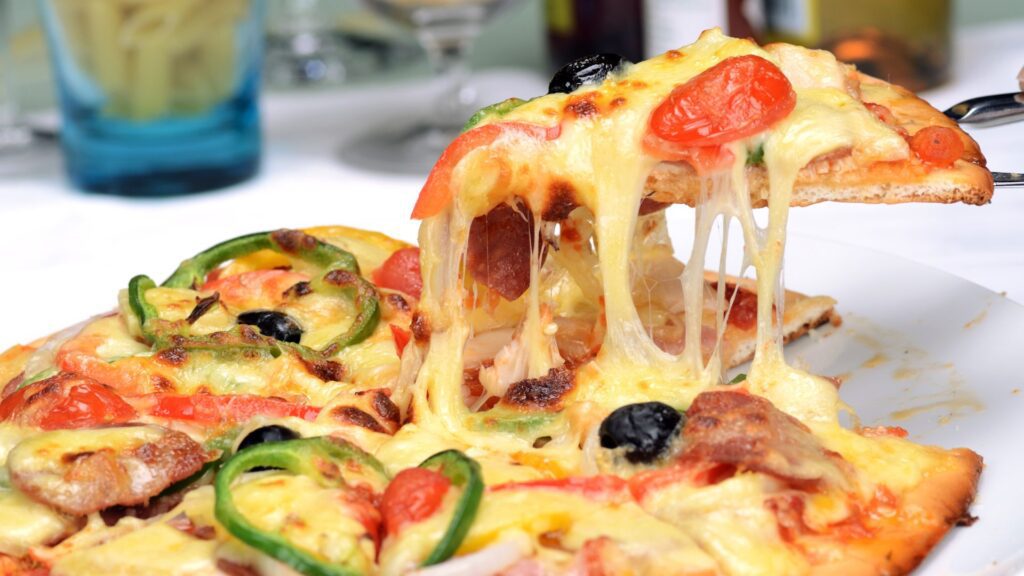 Restaurant and Pizza