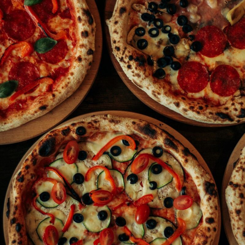 Restaurant and Pizza