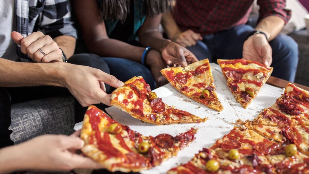 Restaurant and Pizza