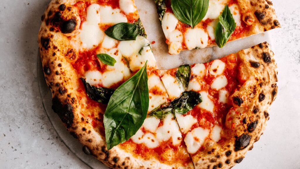 Restaurant and Pizza